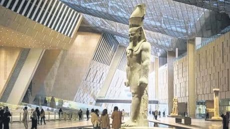 Tutankhamun’un altın hazinesi sergiye çıkıyor