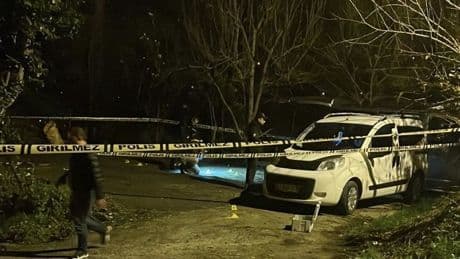 Şırnak'ta park görevlisi bıçakla yaralandı