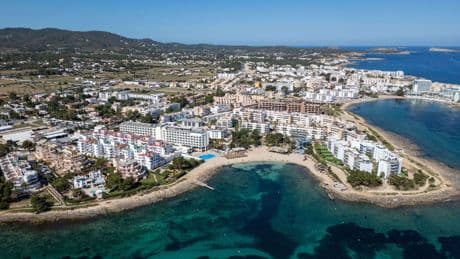 Kétamine, ecstasy et cocaïne : Ibiza, l'« île de la fête » est plus que jamais celle de la drogue