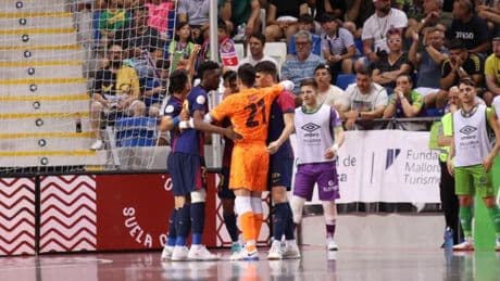 2-4: El Barça asalta Son Moix y jugará la gran final