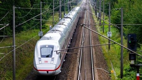 Kriegsfolgen: Bombenentschärfung in Hannover - Verspätungen im Fernverkehr