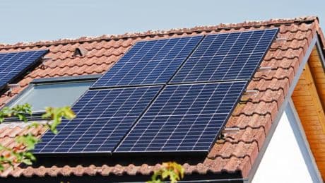 Solaranlage und Speicher: Mit welchen Preisen muss ich 2025 rechnen?