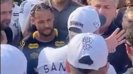 Nach 0:6-Pleite und Tränen - Santos-Ultras drohen Neymar mit Gewalt