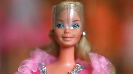 L'effet du film "Barbie" s'est estompé: les ventes de la célèbre poupée chutent de 25% (et Trump n'y est pas étranger)
