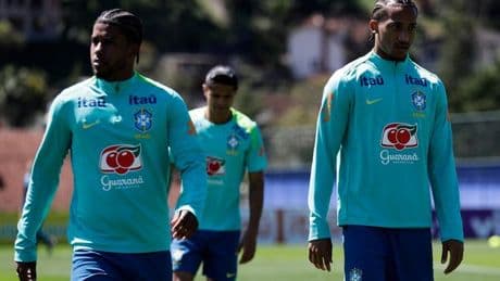 Chelsea star vomits on pitch after clashing with Arsenal ace on international duty