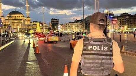 İstanbul genelinde 'Huzur İstanbul' uygulaması! Araçlar tek tek durduruldu