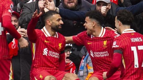 Salah corona su semana perfecta: pase a lo Lamine Yamal y récord histórico en Premier