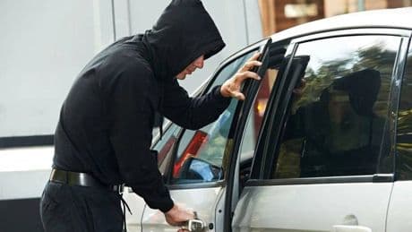 Qué es el ataque de relé y por qué deberías tener cuidado este verano con tu coche