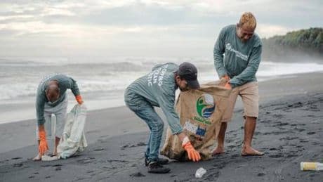 Sostenibilità, Davines: nel 2024 rimosse dall’ambiente 866 tonnellate di rifiuti in plastica