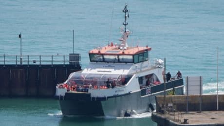 Channel crossings continue amid crunch talks with France over migrant returns deal