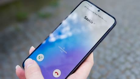 Neue Handytechnik RTT verblüfft: Chatten bei laufendem Telefonat – ohne App!