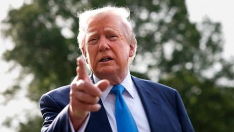 Trump hails Bezos for scrapping plan to show Amazon shoppers tariff price hikes on products