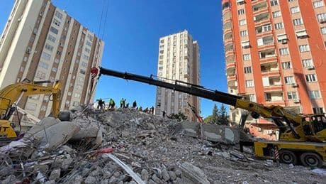 Depremde 51 kişi hayatını kaybetmişti: Furkan Apartmanı davasında kamu görevlilerine dava açıldı