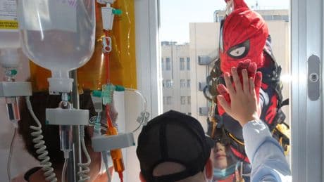 Las ONG dedicadas al cáncer infantil "en peligro": aseguran que la Comisión Europea no menciona su financiación