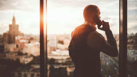 100 Millionäre enthüllen: Diese 4 Gewohnheiten führten zum großen Erfolg