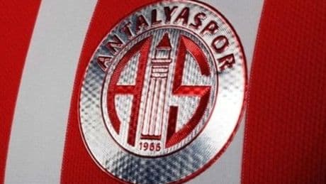 Transfer engelini kaldıran Antalyaspor, 8 oyuncuyu kadrosuna kattı