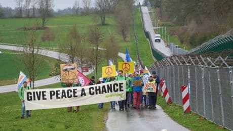 Demonstrationen: Zahlreiche Teilnehmer bei Ostermärschen am Karsamstag