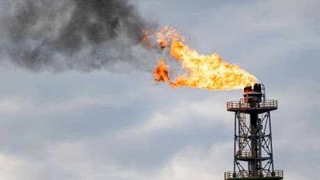 Sorgen um Rohstoff-Versorgung: Öl und Gas deutlich teurer nach Angriff auf Iran - Dax sinkt