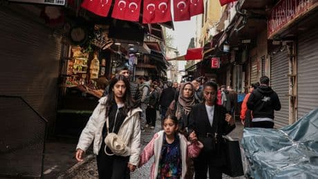 Istanbul has everything a shopper could think of — including scams