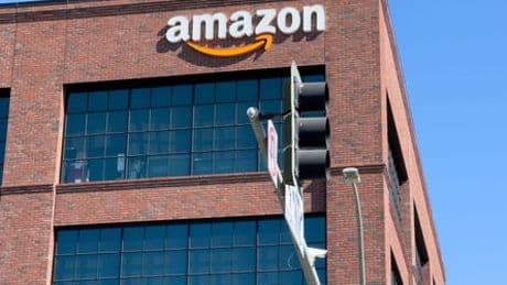 Amazon-Chef rechnet mit weniger Beschäftigten durch Einsatz von KI-Systemen