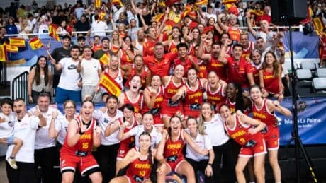 65-71: España se asegura su primera medalla de formación del verano
