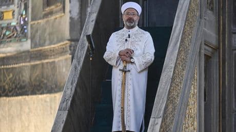 Cumhur İttifakı'nın küçük ortağından Diyanet'in tartışılan hutbesine destek