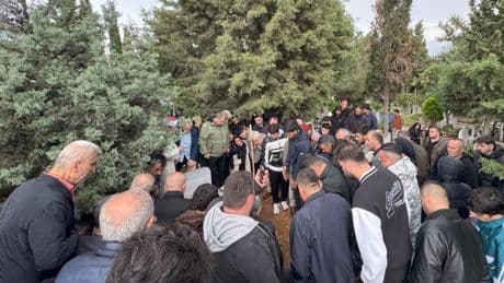 Dövülerek öldürülen İşçi Erol Eğrek toprağa verildi |  “Döverek öldürmüşler... Adalet istiyoruz”