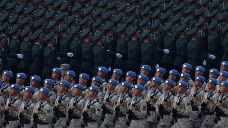 Neuer Bericht zeigt: China könnte US-Armee mit Drohnenangriffen überrollen