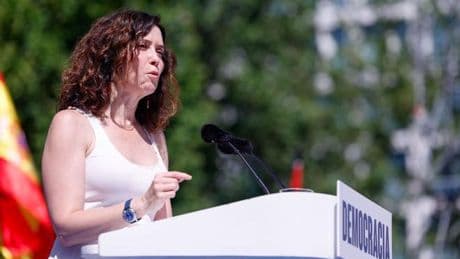 Ayuso niega que España sea "plurinacional": "No somos extranjeros en nuestra casa"