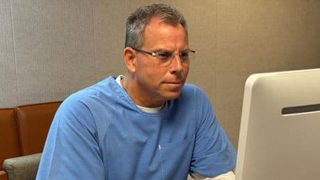 Frères Menendez : la demande de libération conditionnelle d’Erik rejetée, mauvais signe pour Lyle, qui doit être fixé vendredi