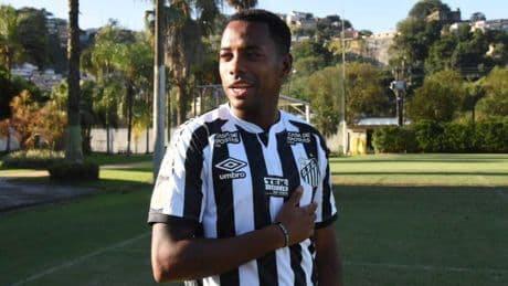 El último negocio de Robinho desde la cárcel: una empresa de apuestas junto a otro prisionero