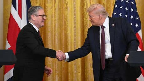 Trump anuncia un pacto comercial con Reino Unido, “el primero de muchos”