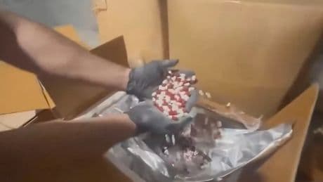 İstanbul ve Kocaeli'de 3 milyon 40 bin 771 uyuşturucu hap ele geçirildi