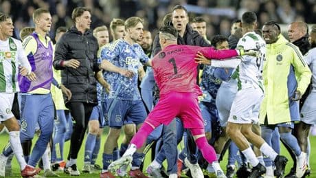 Etienne Vaessen blij dat hij in Suriname in de luwte vertoeft na veelbesproken vuistslag tegen Ajax