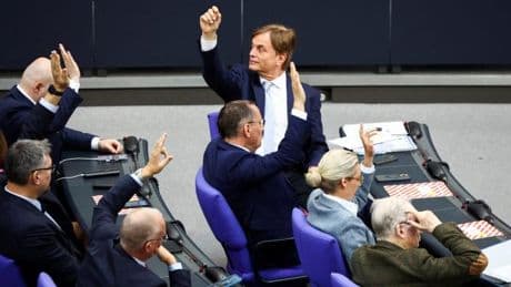 AfD droht mit Klage im Streit um Fraktionssaal