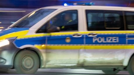 Brutale Attacke vor Regionalligaspiel: Polizist bewusstlos geschlagen