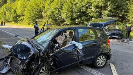 Autounfall in Hagen: Fünfjähriges Kind stirbt bei Frontalzusammenstoß