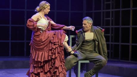 El regreso de 'Los cuernos de don Friolera': Valle-Inclán en el espejo del siglo XXI vuelve a Teatros del Canal