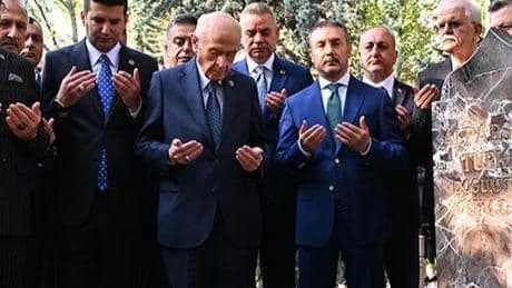 Bahçeli’den Ülkü Ocakları’na bayram ziyareti