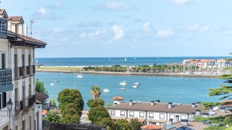 Comme tous les ans, cette île espagnole redevient française ce 1er août