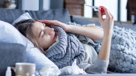 Dall'autunno l'influenza colpirà duro, ma solo un anziano su due si vaccina