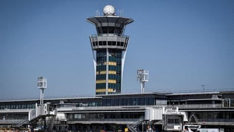 Paris-Orly, Marseille, Pau... Retards et annulations à prévoir dans les aéroports suite à une grève dans la fonction publique