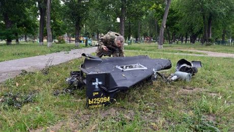 La Russie a fait évoluer son drone-kamikaze Shahed pour mettre à mal les défenses ukrainiennes et ça marche