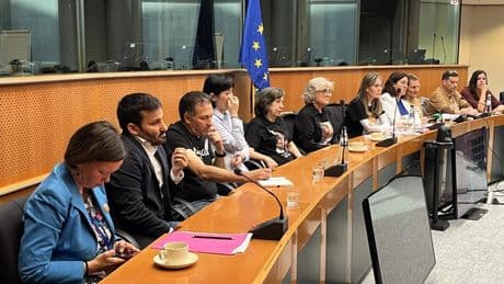 Las víctimas de la dana logran el compromiso de Von der Leyen de visitar la zona cero: «Hemos sentido empatía y escucha»