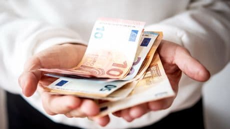 Brutto-Netto-Rechner zeigt: So viel Geld bleibt Ihnen am Schluss