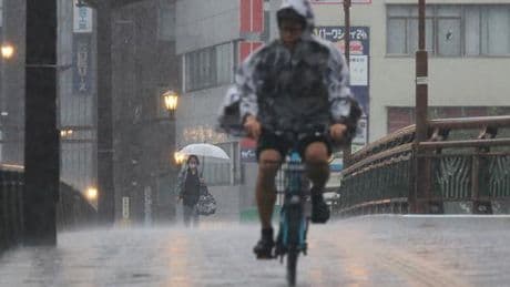 Le Japon appelle à évacuer à la suite d’inondations et de glissements de terrain dans le Sud-Ouest