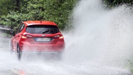 Wetter Köln: Massive Unwetterfront bringt bis zu 70 Liter Regen