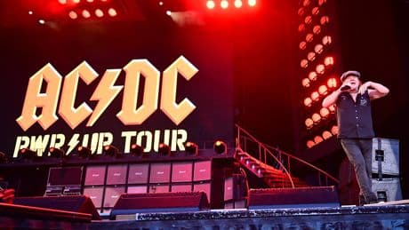 Im Dienstwagen zum Konzert - Strafe für OB, weil er zu AC/DC chauffiert wurde