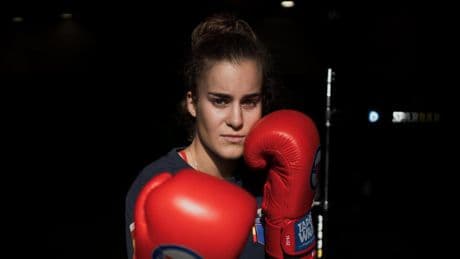 Laura Fuertes, una pionera del deporte español: "Si una niña quiere boxear, hay que apoyarla; muchas veces sentimos miedo"
