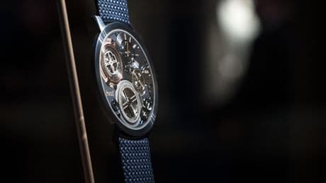 Comment le géant suisse Richemont gère le coup de mou du marché des montres de luxe